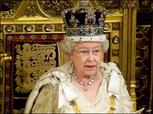 Queen-Elizabeth-II-queen-elizabeth-ii-33449729-405-304